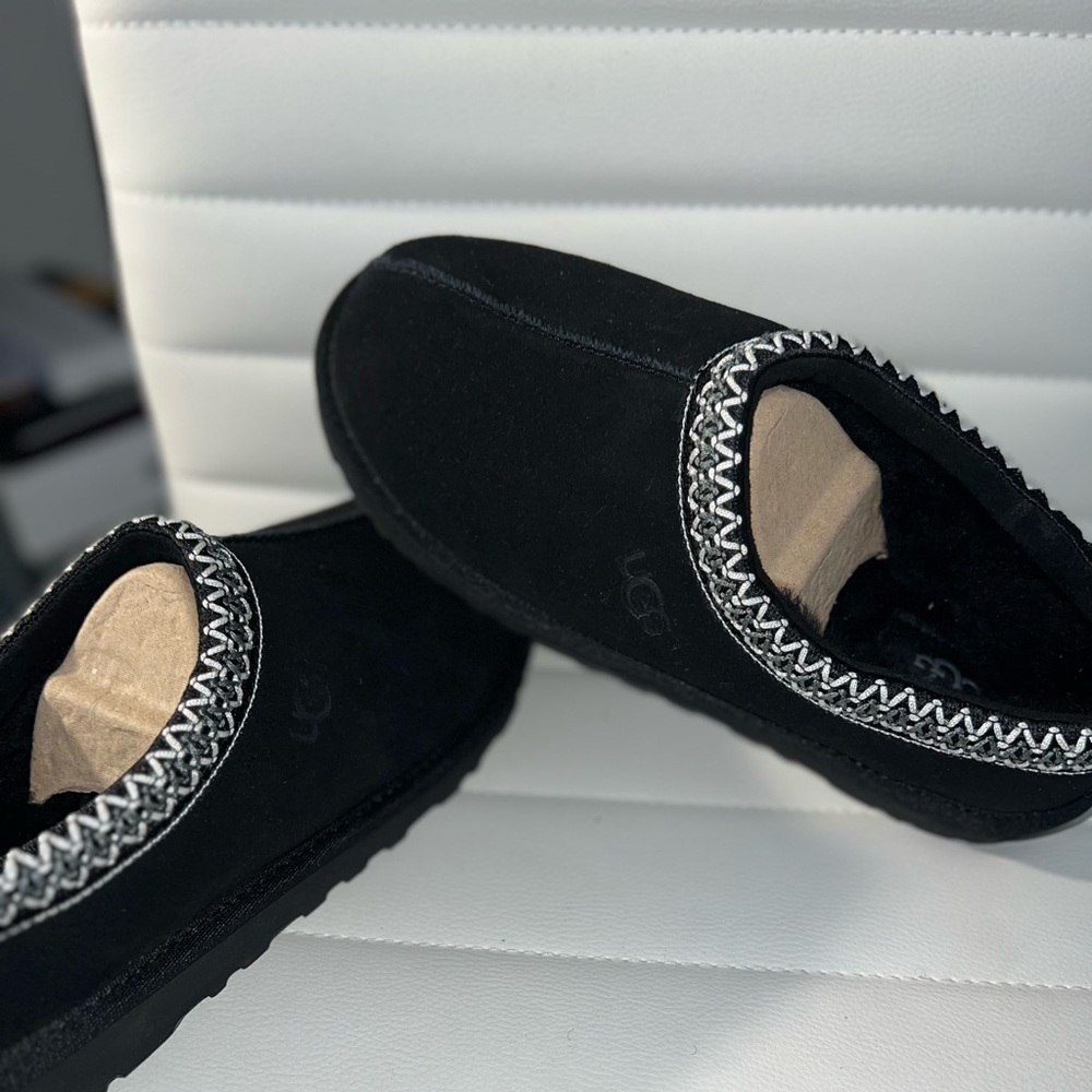 Black Tasman Ugg